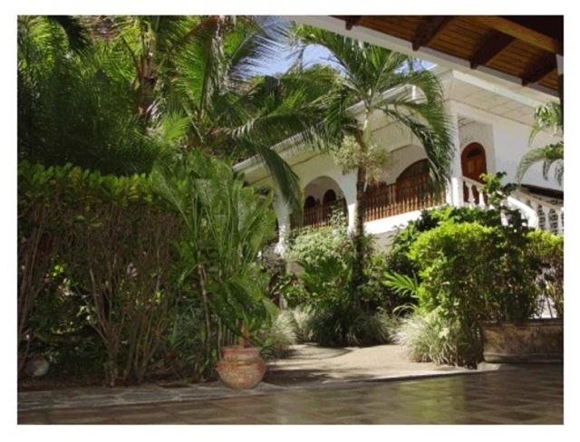 Hotel Villa Romantica Quepos Exterior photo