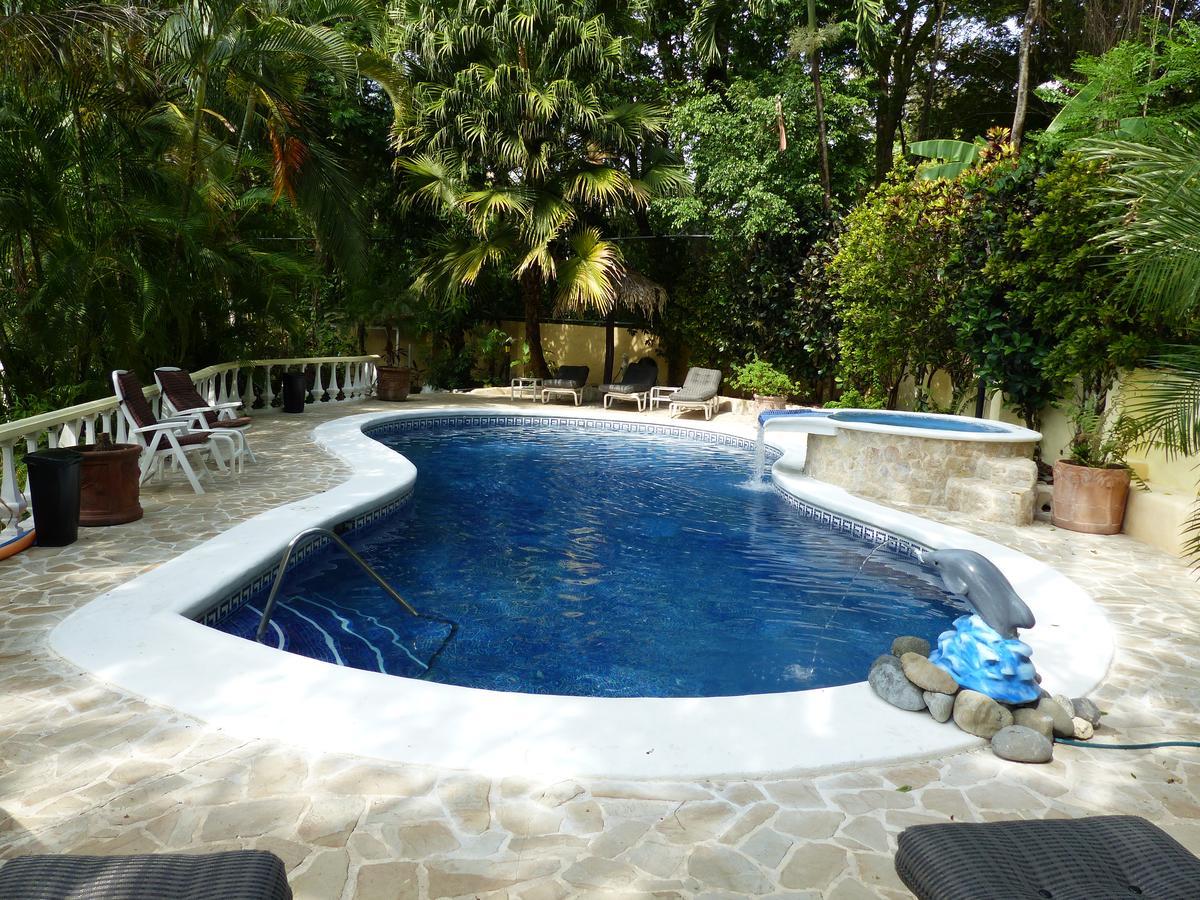 Hotel Villa Romantica Quepos Exterior photo